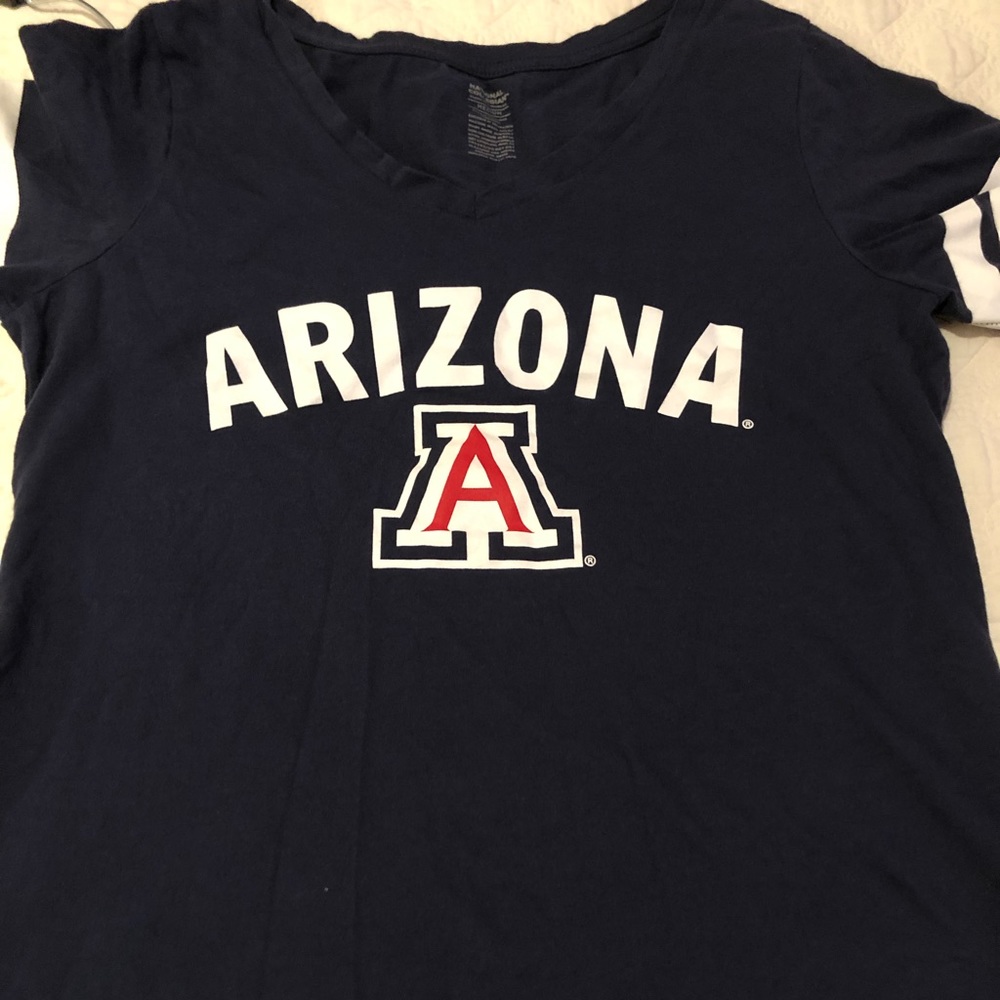 U of a shirt